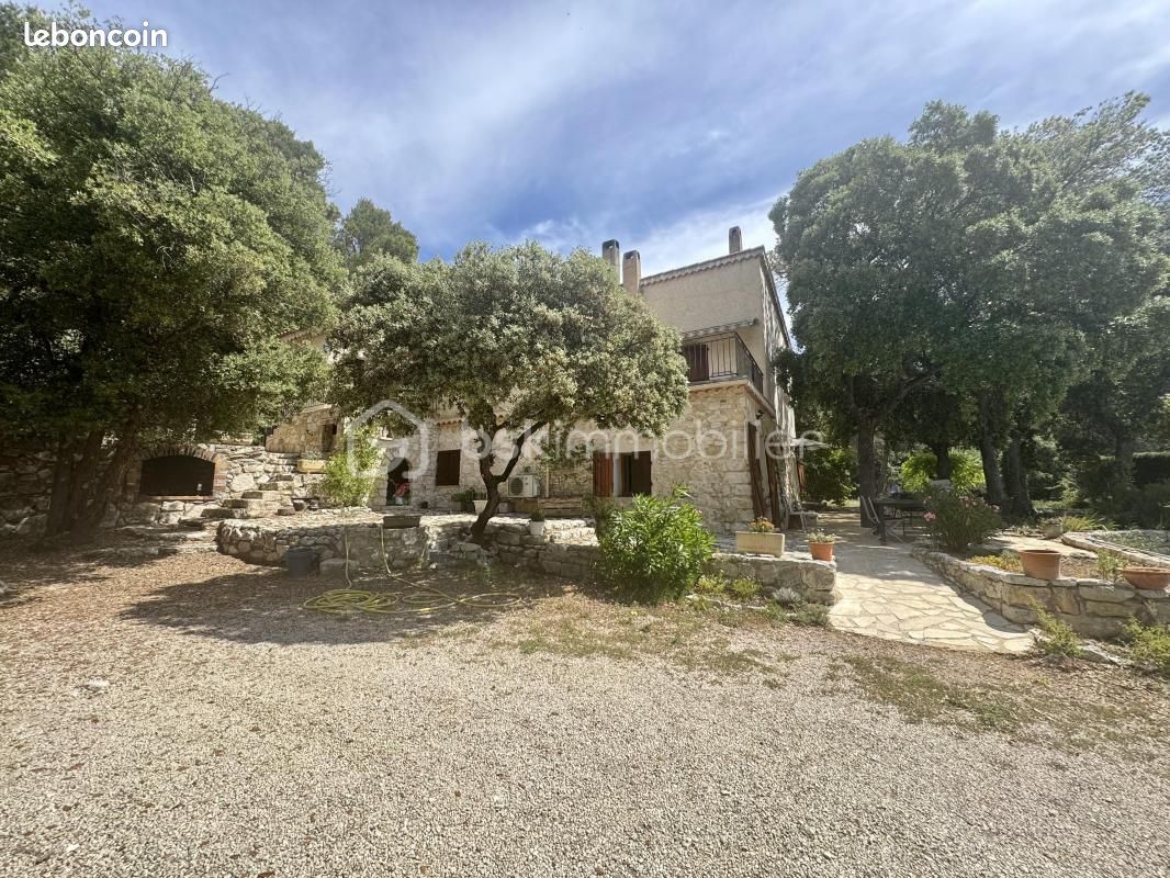 Maison 7 pièces 170 m² · à Éguilles · 170 m² · 1 355 000 €