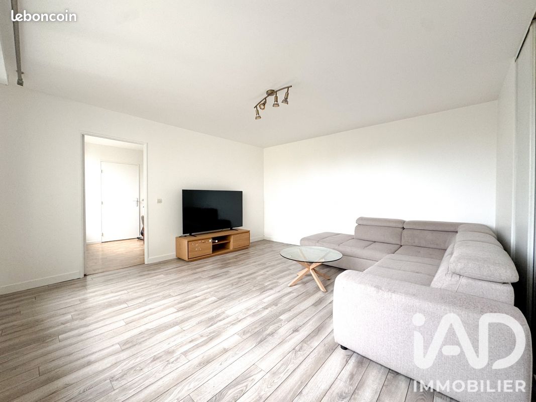 Appartement 2 pièces 46 m² · à Issy-les-Moulineaux · 46 m² · 320 000 €