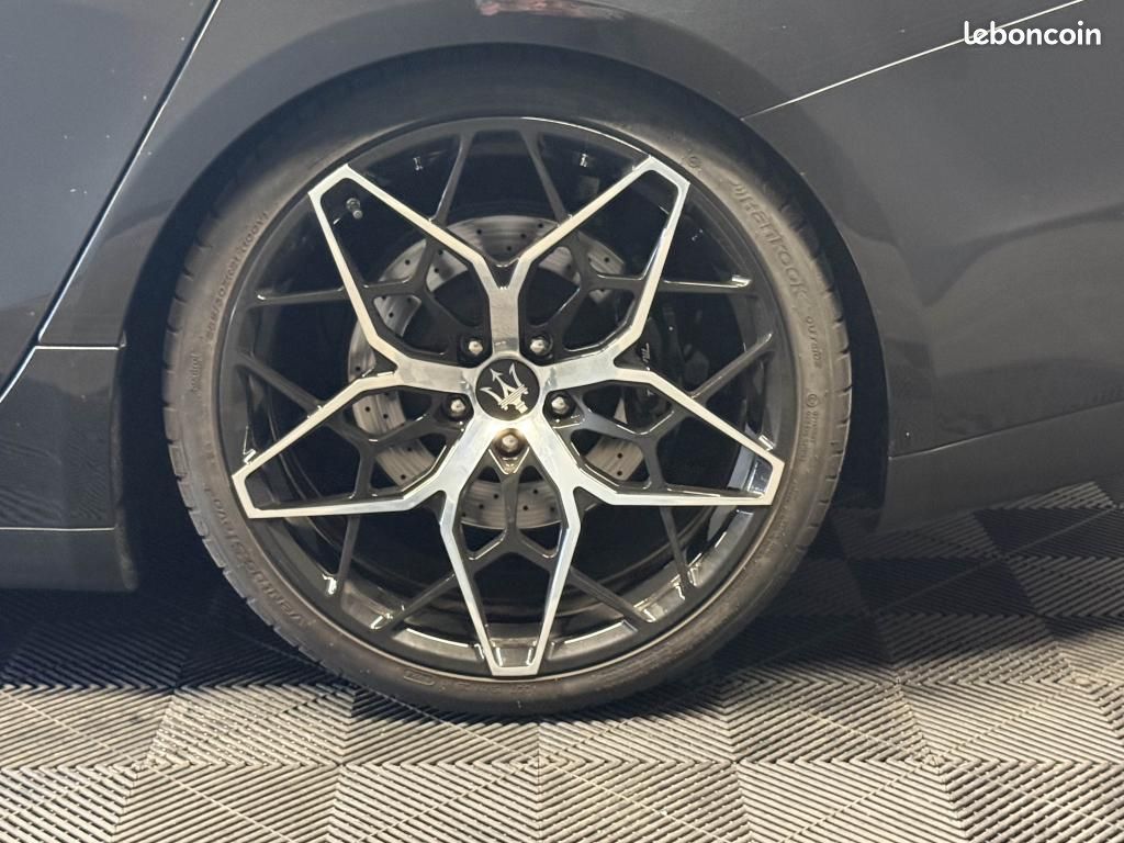 MASERATI GHIBLI 3.0i V6 S Q 4 (image 38)
