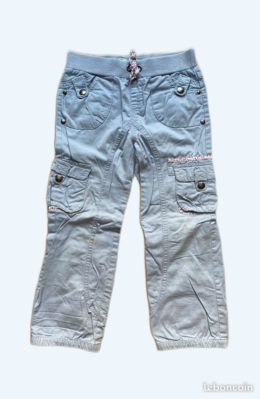 Pantalon gris clair – fille 5 ans (image 1)
