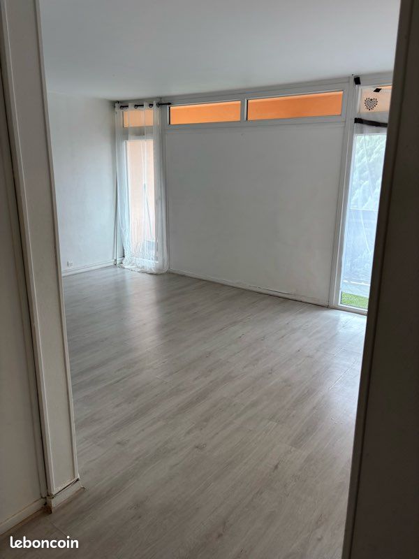 Appartement 3 pièces 66 m² · à Apt · 66 m² · 650 €/mois