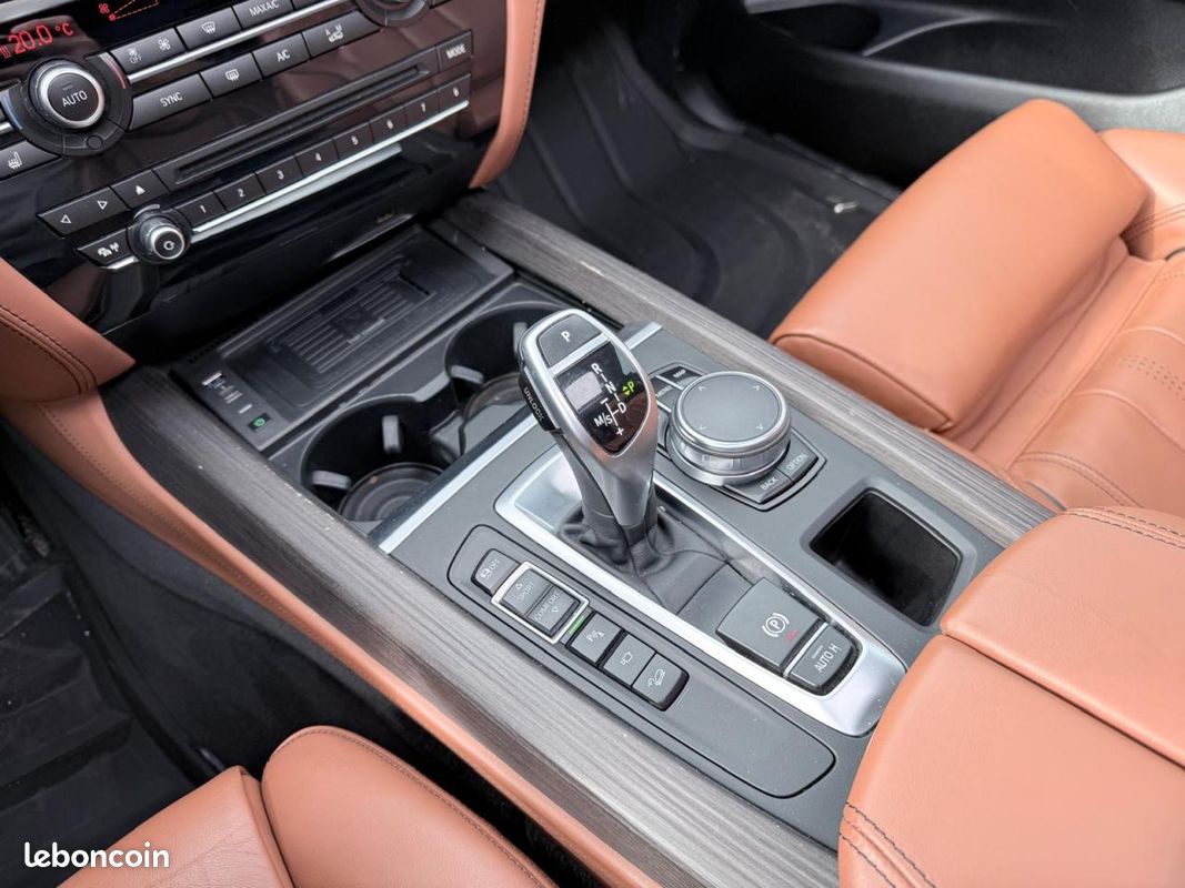 BMW X5 xDrive 40d - BVA Sport 5pl F15 F85 M Sport PANO/BO/ELECS/CHAUFFANTS/AMBIANCE/HEADUP (image 30)