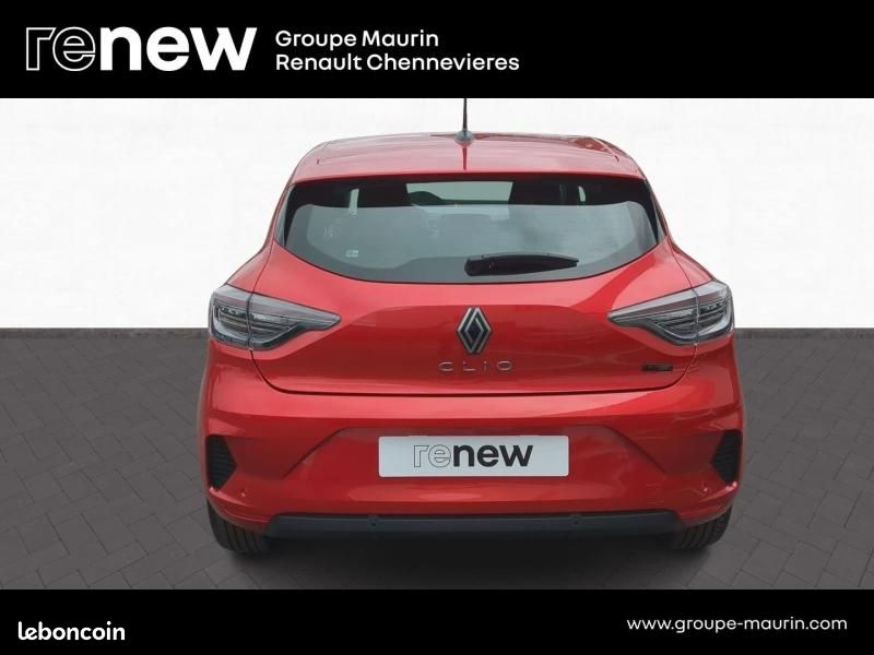Renault Clio 1.6 E-Tech 145ch full hybrid Evolution - 24 (image 5)