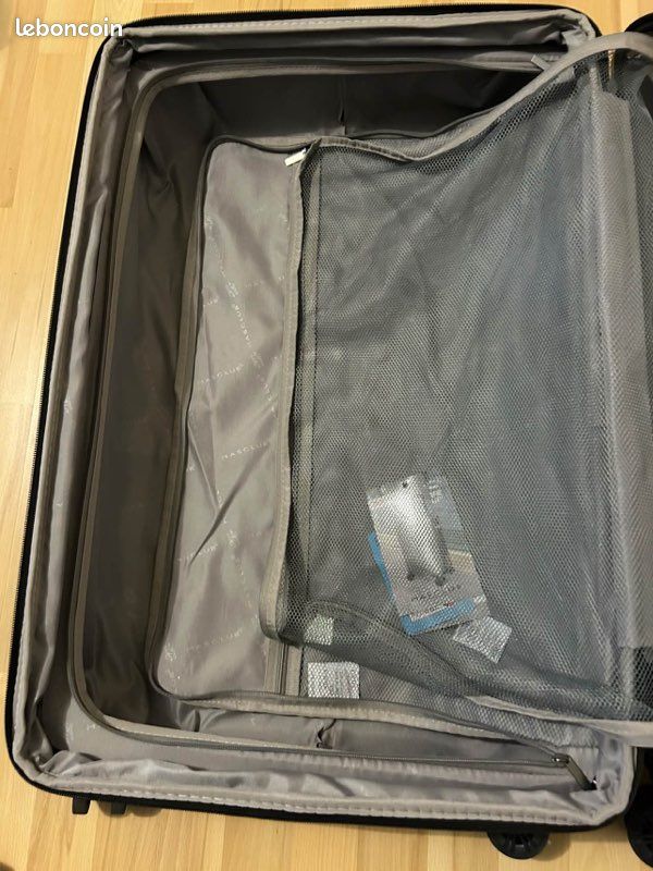Valise de voyage (image 7)