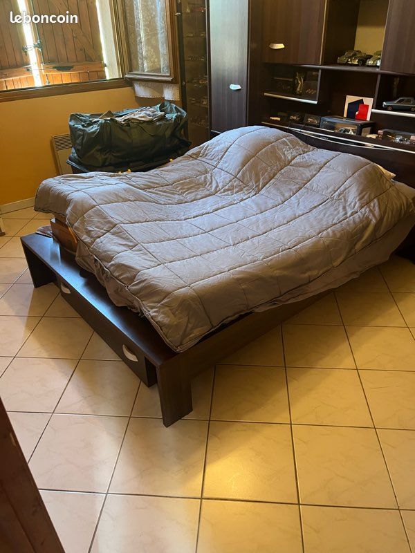 Vends chambre d adolescent (image 2)