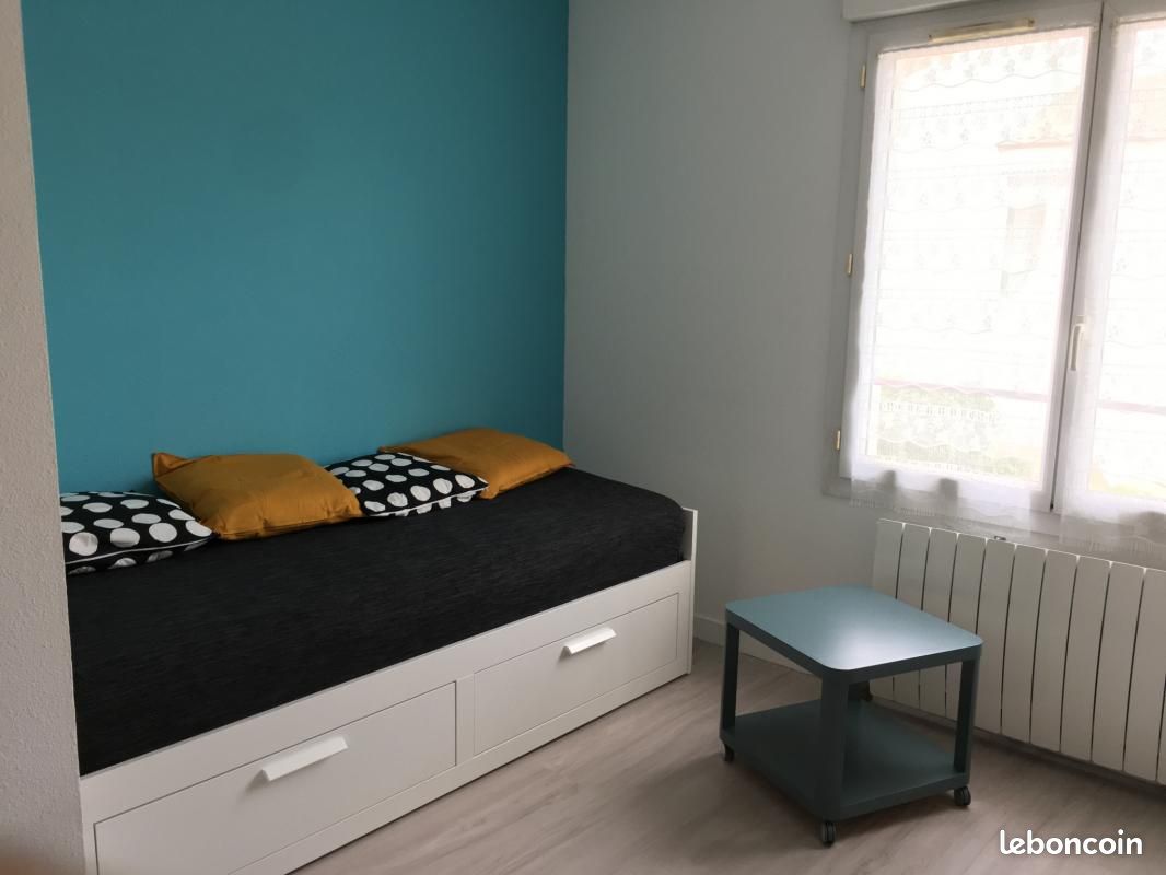 Studio 1 pièce 19 m² - Poitiers 86000 (image principale 0)