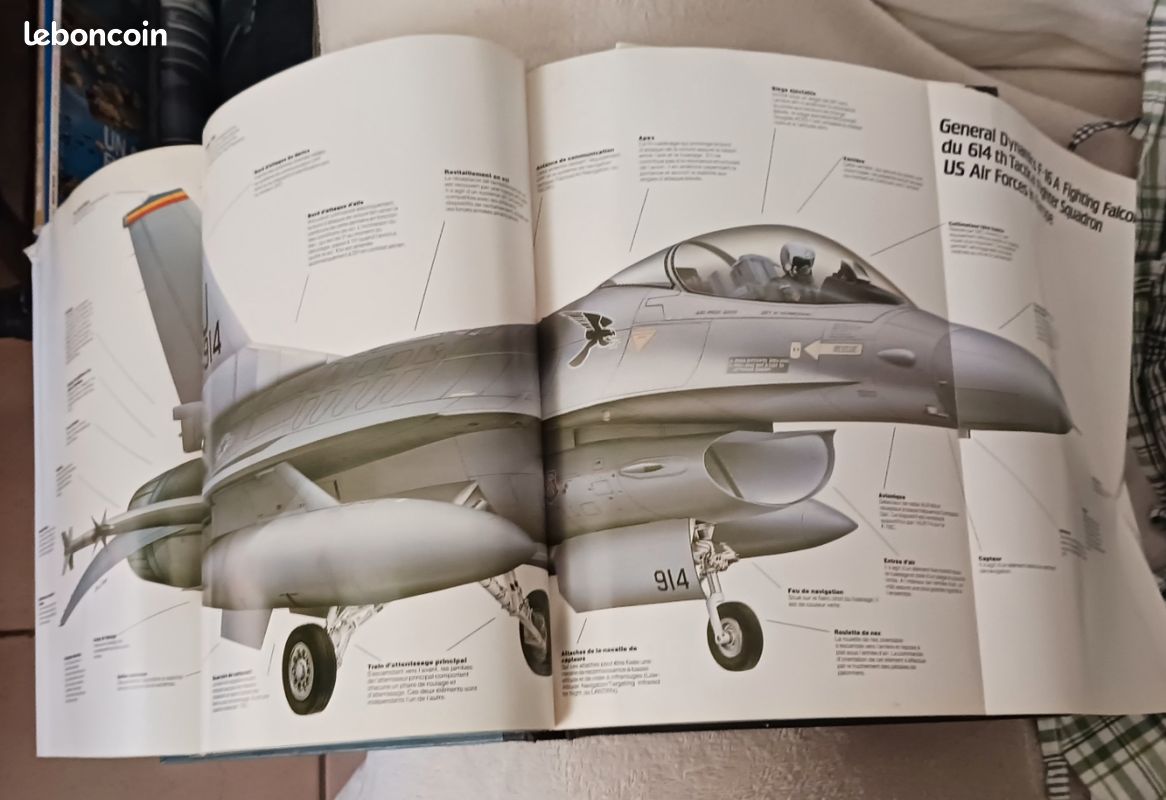 2 livres brochés (image 8)