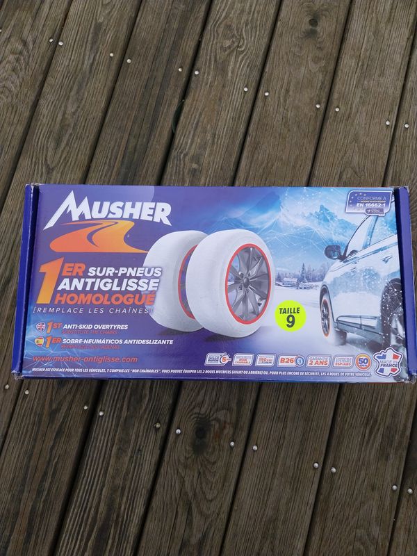 Chaussettes à neige Musher taille 9 pneus grande taille - Équipement auto