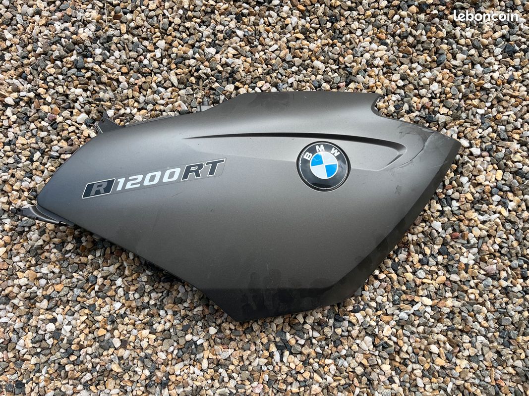 Carénage latéral droit BMW R1200Rt de 2012 (image 1)