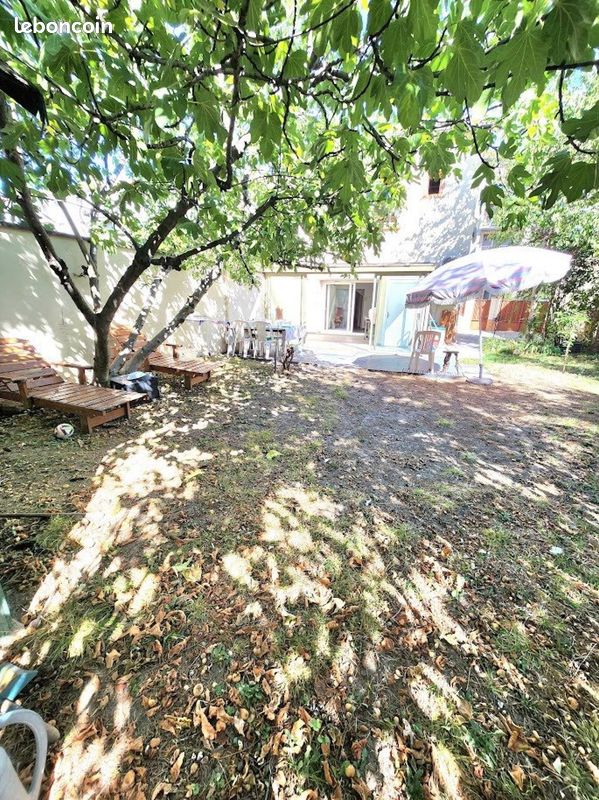 Maison 5 pièces 122 m² · à Villeurbanne · 122 m² · 579 000 €