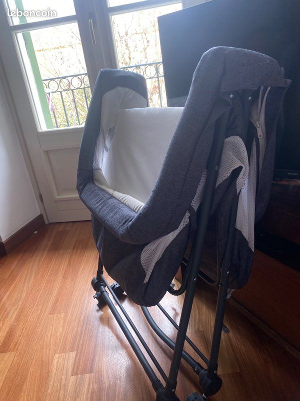 Lit Bebe avec Matelas et Roues (image 4)