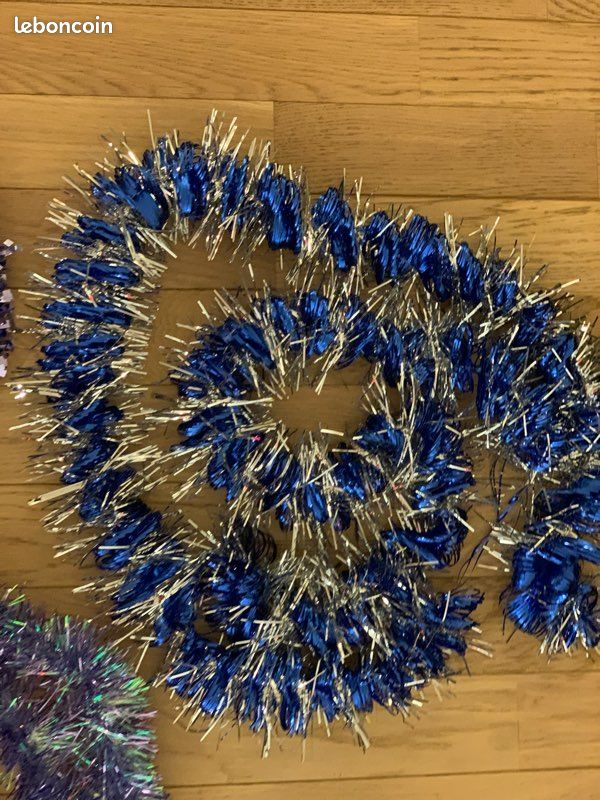 Lot de guirlandes et boules, bleu et blanc. Noël , Hanouka... (image 3)