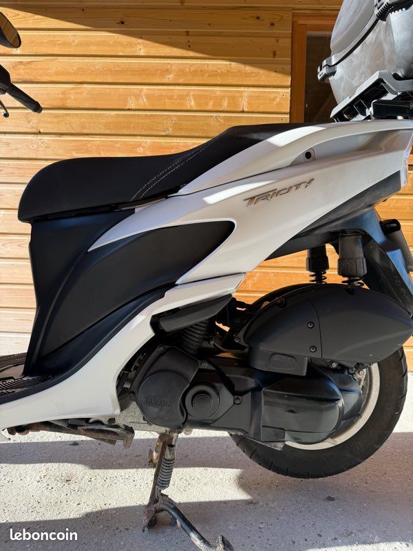 Yamaha Tricity 125 ABS 2017 (image 2)