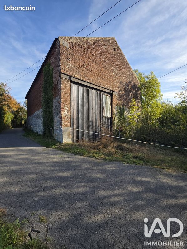 Maison 1 pièce 150 m² · à Colleret · 150 m² · 61 500 €