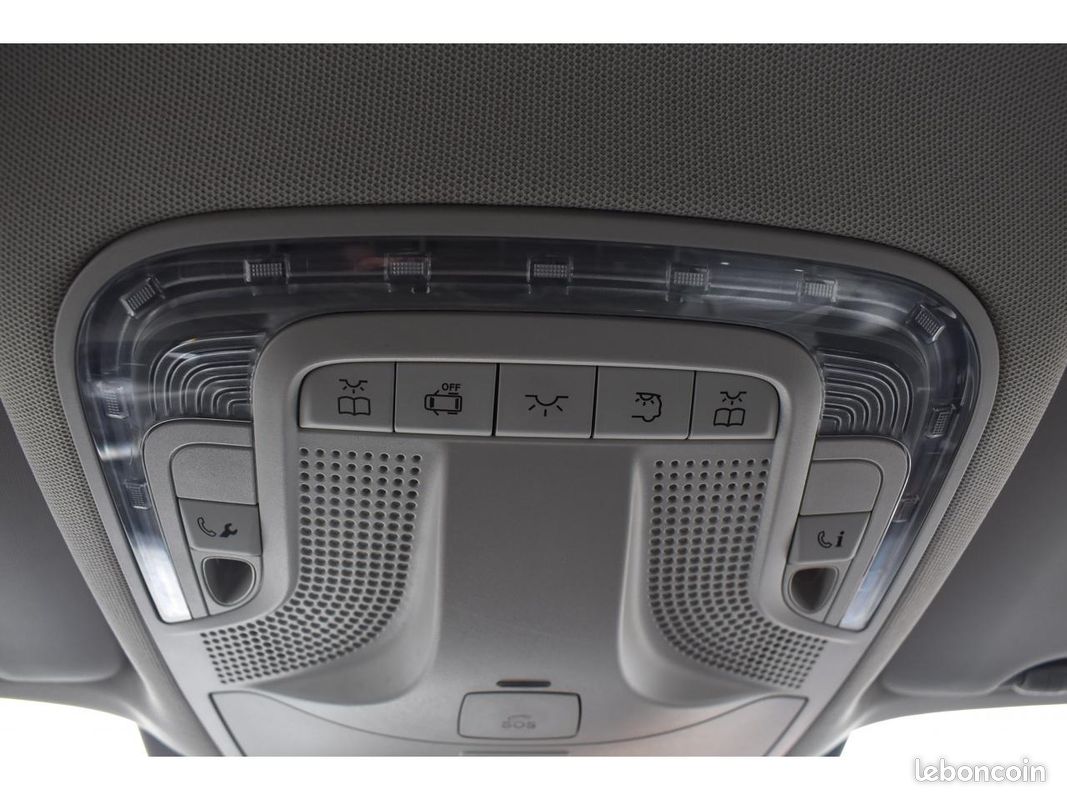 MERCEDES CLASSE V Extra-Long 220 d 9G-TRONIC Avantgarde 4MATIC (image 28)