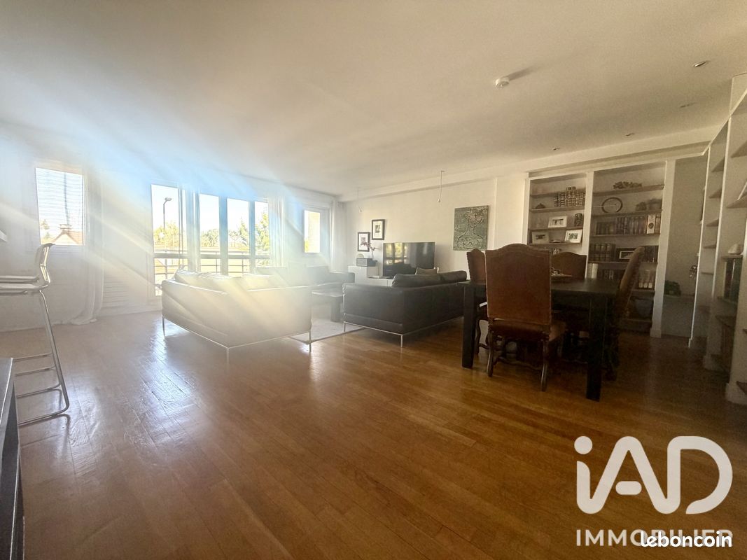 Appartement 4 pièces 117 m² · à Garches · 117 m² · 660 000 €