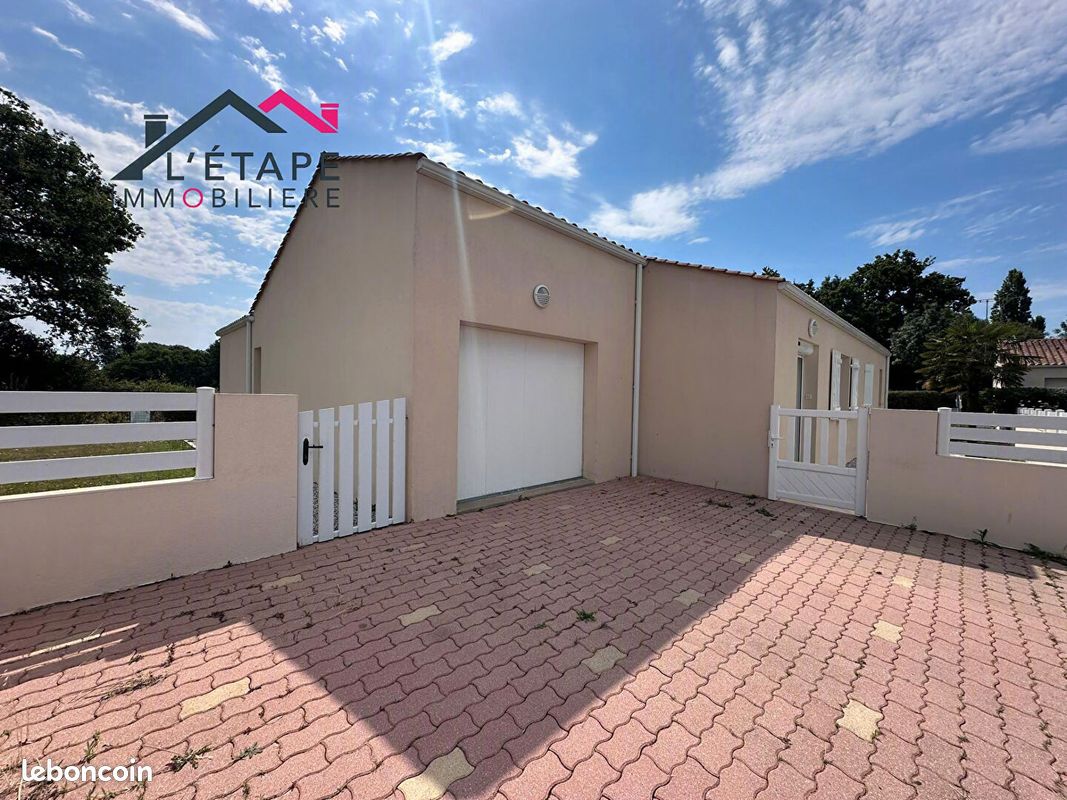 Maison 4 pièces 104 m² · à Les Achards · 104 m² · 275 000 €