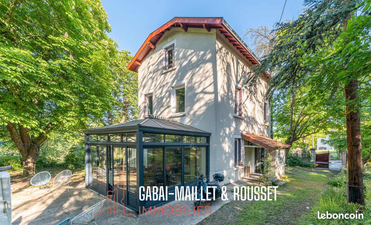 Maison 9 pièces 163 m² · à Chaponost · 163 m² · 640 000 €