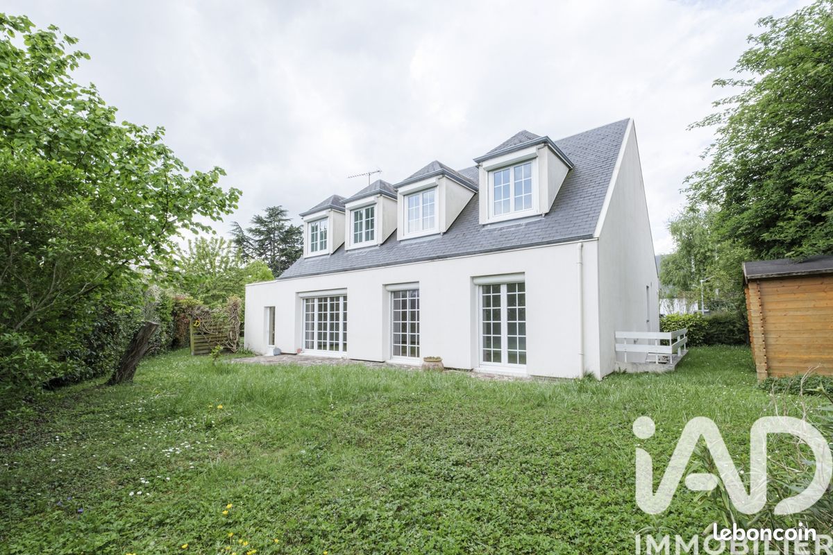 Maison 7 pièces 151 m² · à Montlignon · 151 m² · 599 000 €