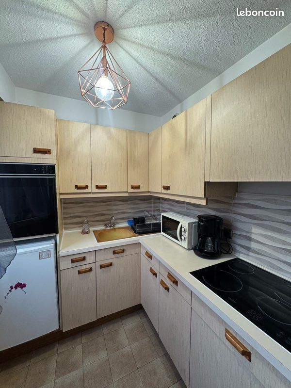 Appartement 1 pièce 30 m² · à Fréjus · 30 m² · 730 €/mois