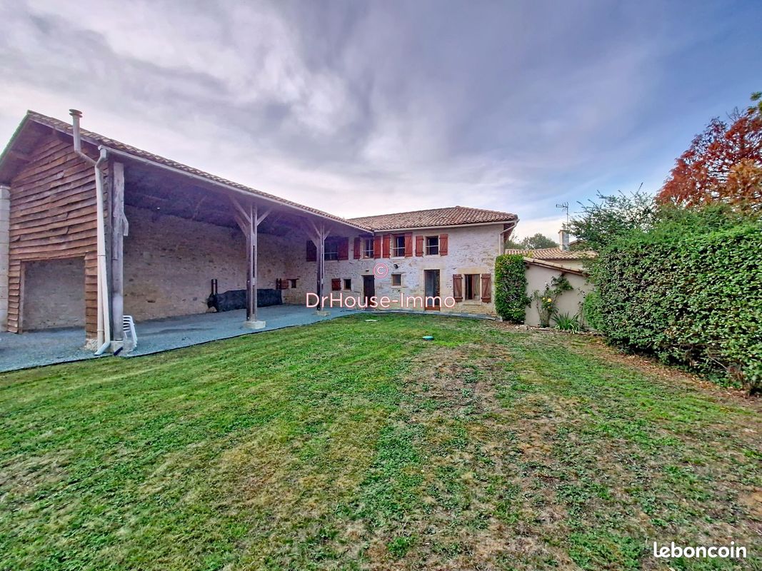 Maison 4 pièces 115 m² · à Verruyes · 115 m² · 168 000 €