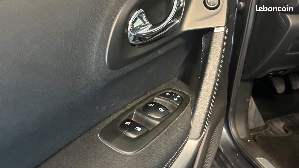 RENAULT KADJAR 1.2 TCE 130 ENERGY ARMOR LUx (image 19)