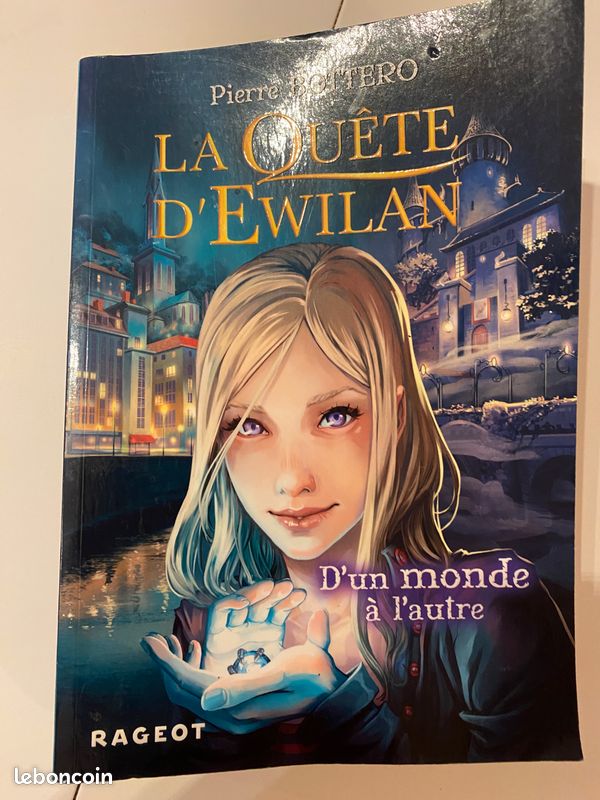 Lot de 4 livres ado fantastique (image 2)