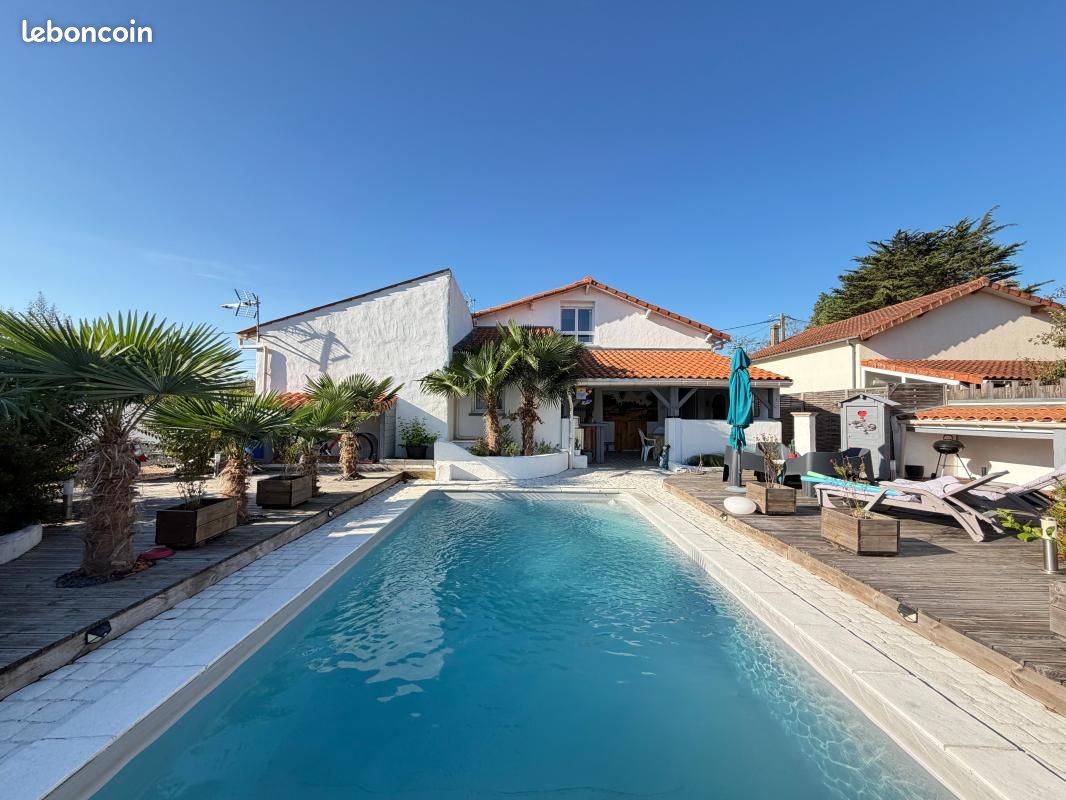 Maison 5 pièces 130 m² · à Saint-Palais-sur-Mer · 130 m² · 470 250 €