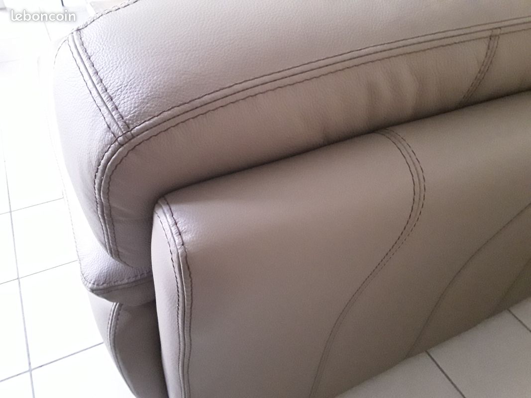 Canapé et fauteuil cabriolet cuir (3780 euros chez Cuir Center, impeccable ) (image 5)
