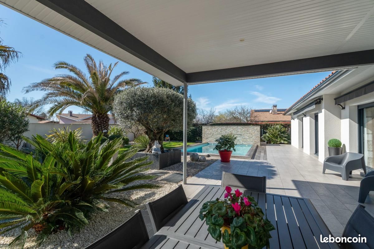 Maison 5 pièces 138 m² - Biscarrosse 40600 (image principale 1)