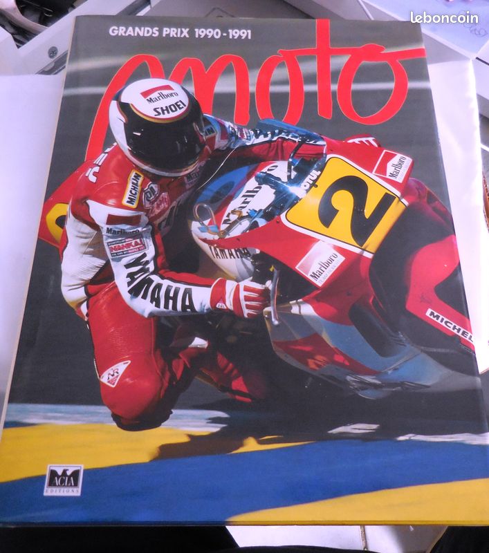 Grand livre des prix motos 1990/1991 et le poster de christian sarron, tbeg d'epoque soigne (image 1)