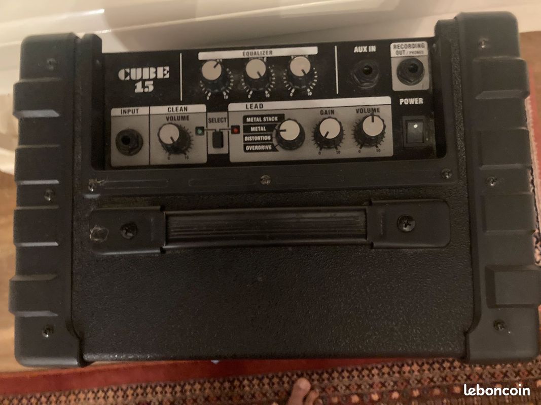 Ampli guitare Roland (image 2)