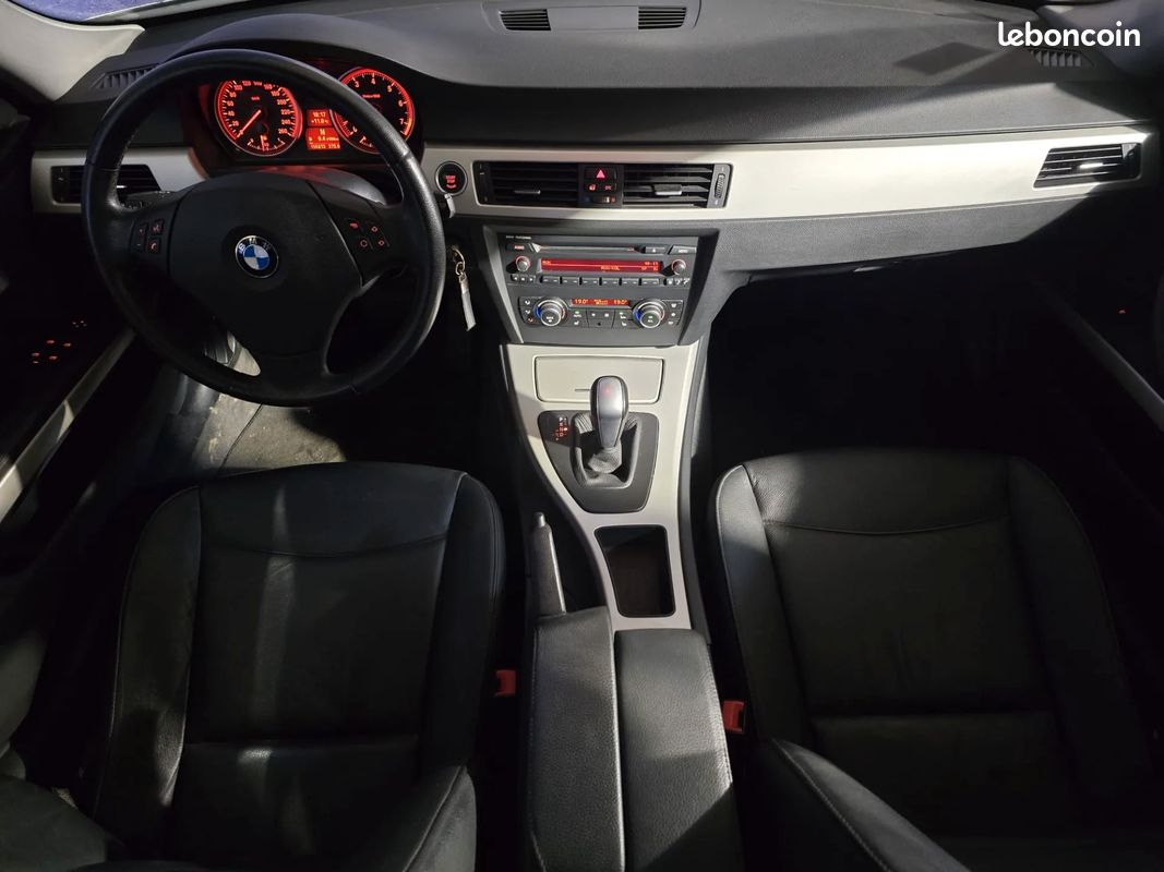 BMW SERIE 3 325i E91 3.0 PACK LUXE - BVA - SIEGES EN CUIR CHAUFFANT - ENTRETIEN A JOUR (image 12)