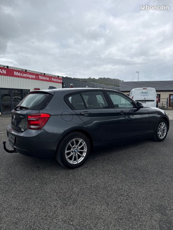 BMW SERIE 1 116d 2.0d 1152eme main excellent etat (image 7)