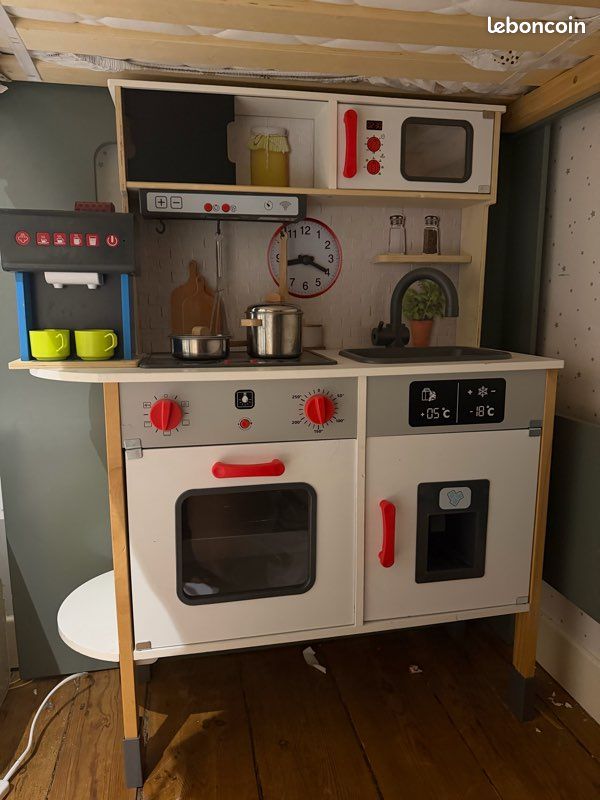 Dînette complète avec tous les accessoires (image 1)