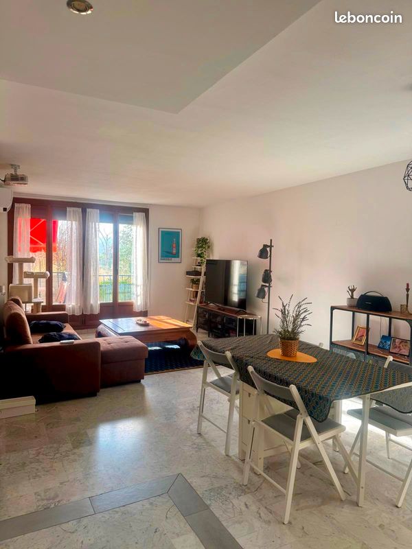 Appartement 3 pièces 83 m² · à Marseille · 83 m² · 1 285 €/mois