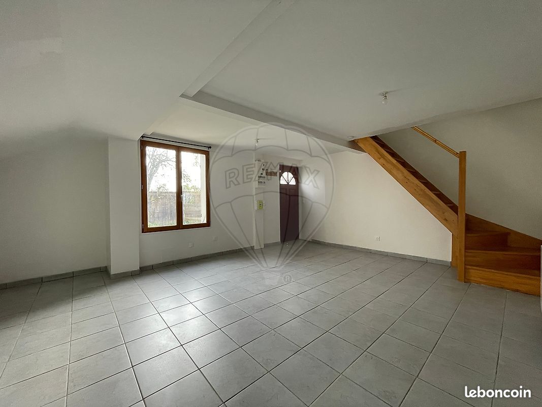 Appartement 2 pièces 37 m² · à Saint-Julien-les-Villas · 37 m² · 585 €/mois