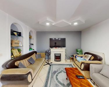 Maison 380 000 € - 121 m²