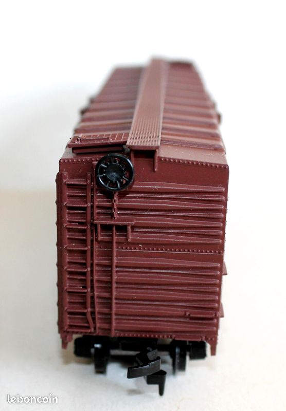 ROCO N° 4377 Wagon marchandises SNCF transport bétail en HO neuf en