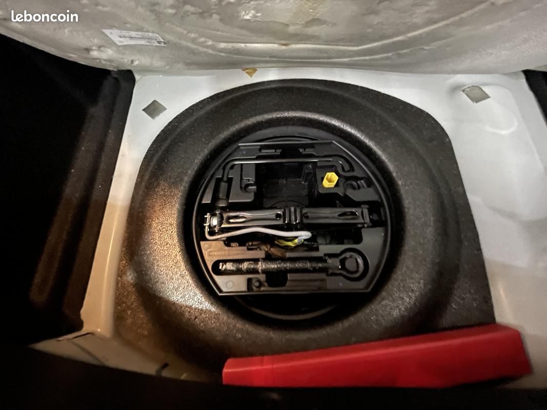 Citroën C3 1.4 HDi 70 CONFORT (image 9)