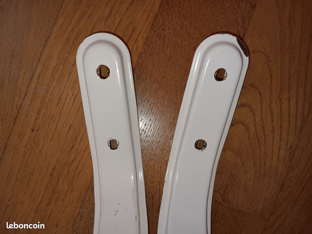 2 équerres pour étagères (6 euros les 2) (image 3)