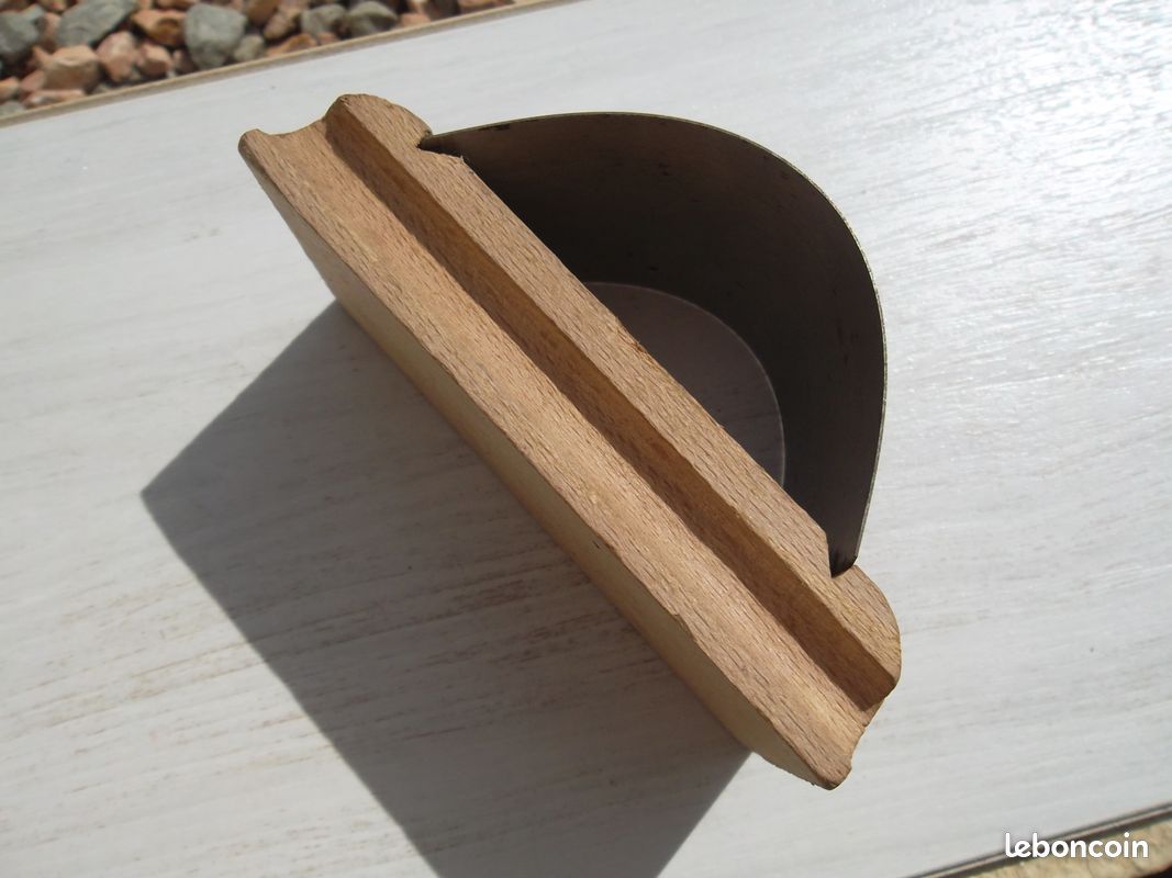 Divers objets ancien de plus de 50 ans (image 10)