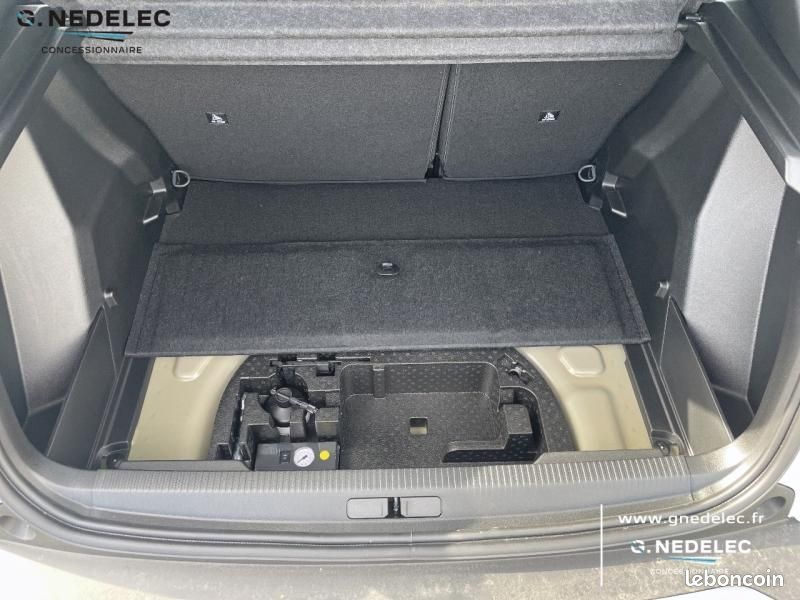 Peugeot 2008 e-2008 156ch Style (image 13)