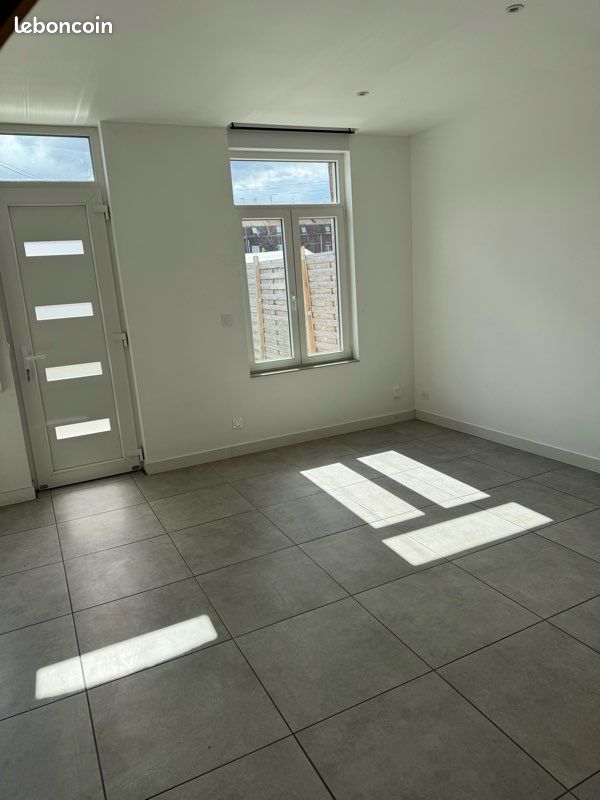 Maison 3 pièces 65 m² · à Roubaix · 65 m² · 900 €/mois