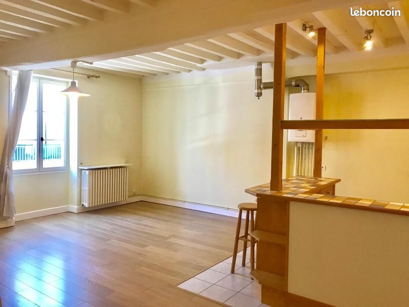 Appartement 2 pièces 58 m² · à Mâcon · 58 m² · 530 €