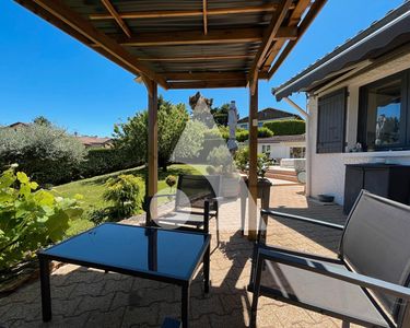 Maison 854 000 € - 199 m²