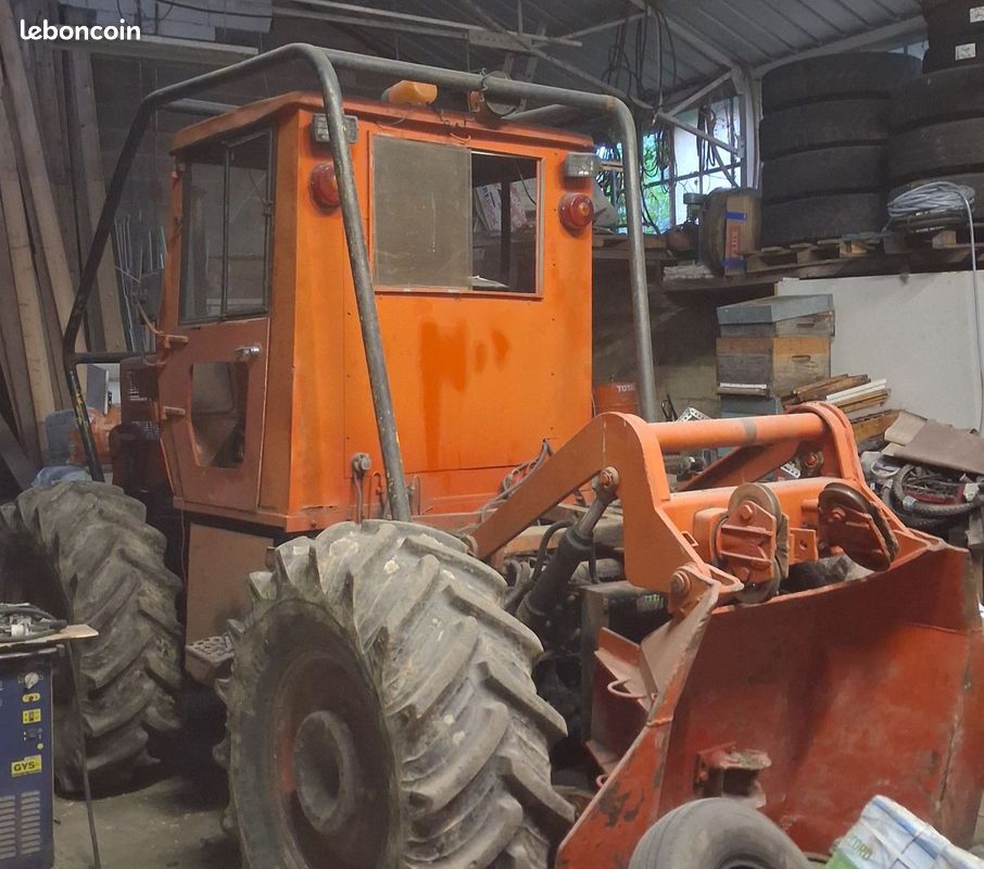 Vente d'un tracteur forestier agricole MERCEDES MBTRAC80 (image 1)