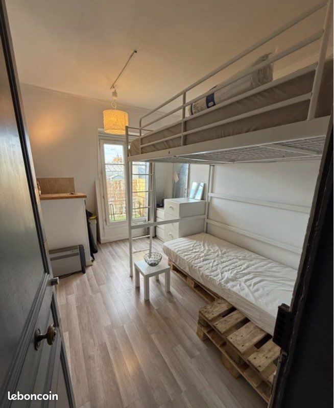 Appartement 1 pièce 14 m² · à Paris · 14 m² · 640 €/mois