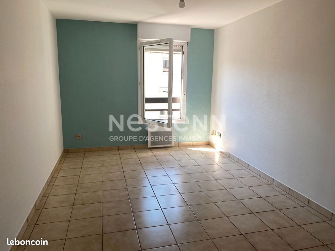 Appartement 1 pièce 22 m² · à Bressuire · 22 m² · 300 €