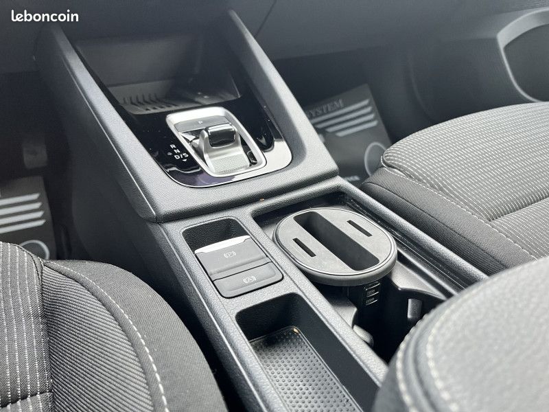 Skoda OCTAVIA COMBI 2.0 TDI SCR 150CH SELECTION DSG7 (image 17)